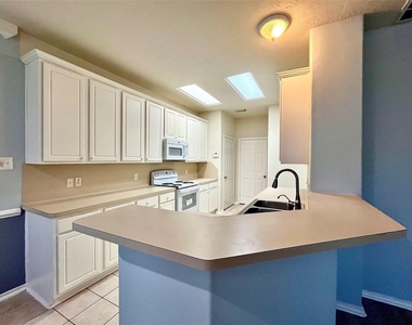 6111 Morningshire Lane - Photo Thumbnail 8