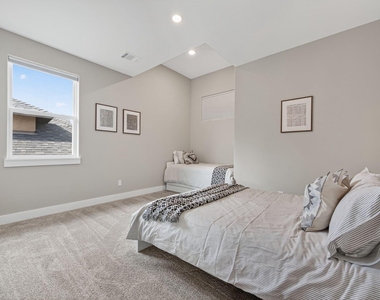 7507 Faldo Drive - Photo Thumbnail 11