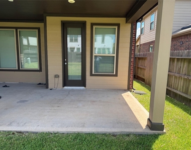 22626 Williams Oak Lane - Photo Thumbnail 15