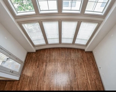 2908 Leeland Street - Photo Thumbnail 11