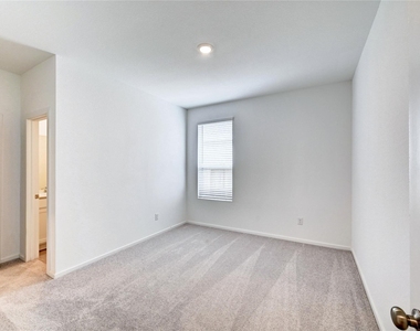 26606 Honeydew Green Lane - Photo Thumbnail 9