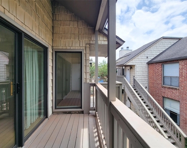 2829 Timmons Lane - Photo Thumbnail 21