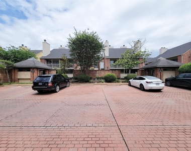 2829 Timmons Lane - Photo Thumbnail 27