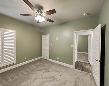 19422 Tobiano Park Drive - Photo Thumbnail 12