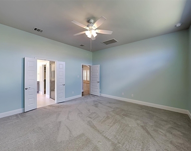 19422 Tobiano Park Drive - Photo Thumbnail 9
