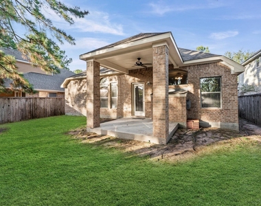 31 Pleasant Point Place - Photo Thumbnail 20