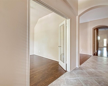 31 Pleasant Point Place - Photo Thumbnail 27