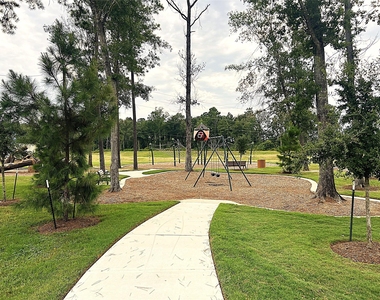 18210 Via Aurelia Drive - Photo Thumbnail 31