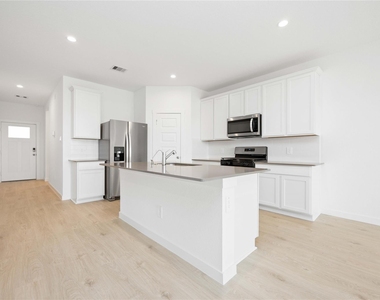 31622 Farlam Farms Trail - Photo Thumbnail 7