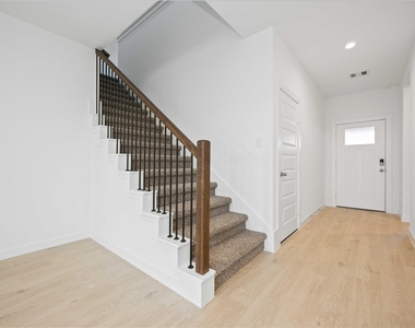 31622 Farlam Farms Trail - Photo Thumbnail 3
