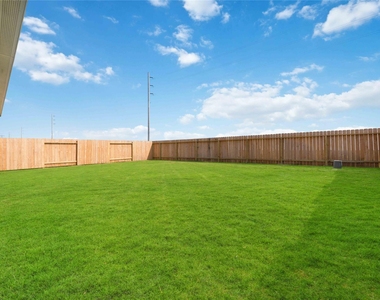 31622 Farlam Farms Trail - Photo Thumbnail 1