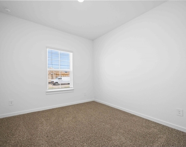 31622 Farlam Farms Trail - Photo Thumbnail 4