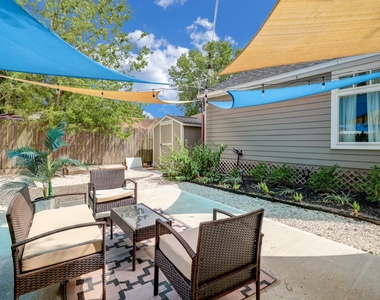 4801 Avenue H - Photo Thumbnail 30
