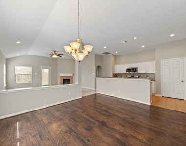 1014 Cavern Brook Lane - Photo Thumbnail 8