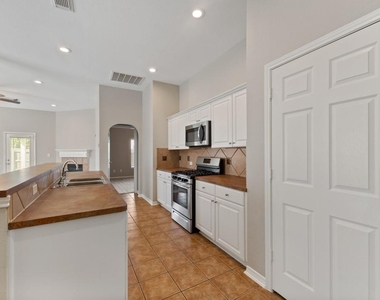 1014 Cavern Brook Lane - Photo Thumbnail 11