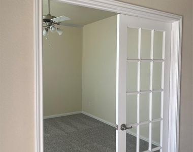 30014 Twisting Springs Drive - Photo Thumbnail 6
