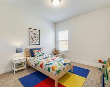 1211 Dewalt Street - Photo Thumbnail 20