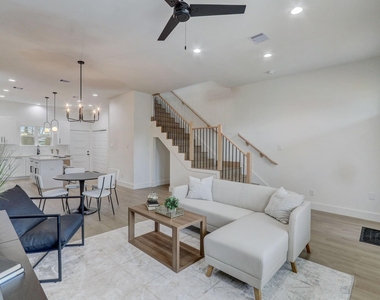 1211 Dewalt Street - Photo Thumbnail 5