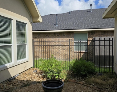 5031 Gulf Stream Lane - Photo Thumbnail 1
