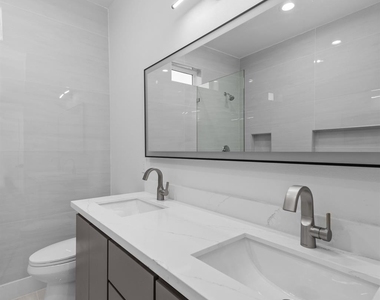 2314 Barbee Street - Photo Thumbnail 12