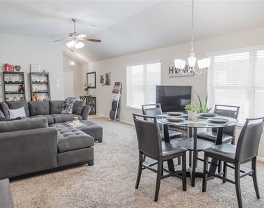 5135 Misty Lane - Photo Thumbnail 5
