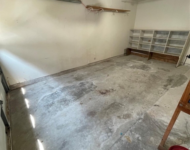 4122 Drake Street - Photo Thumbnail 22