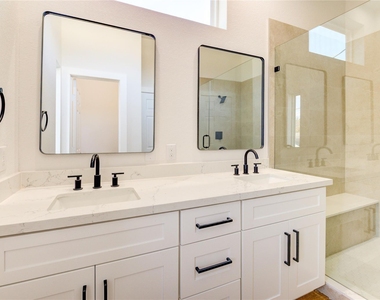 1217 Dewalt Street - Photo Thumbnail 22