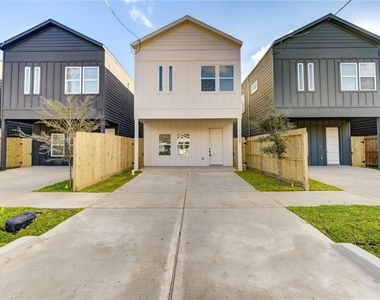 1217 Dewalt Street - Photo Thumbnail 1