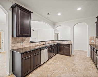 7 E Deer River Circle - Photo Thumbnail 10