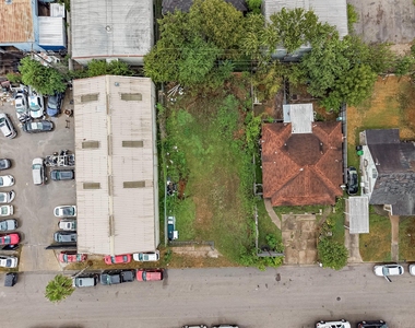 8930 Bellflower Street - Photo Thumbnail 21
