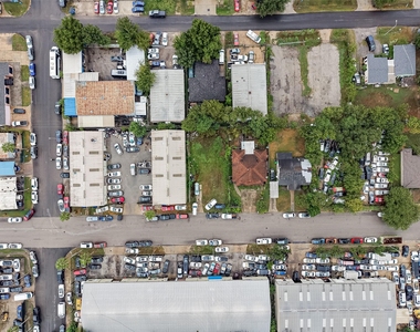 8930 Bellflower Street - Photo Thumbnail 19