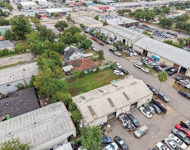 8930 Bellflower Street - Photo Thumbnail 5