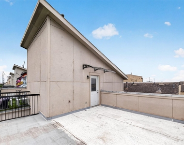 2352 Sperber Lane - Photo Thumbnail 32