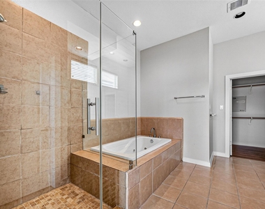 2352 Sperber Lane - Photo Thumbnail 28