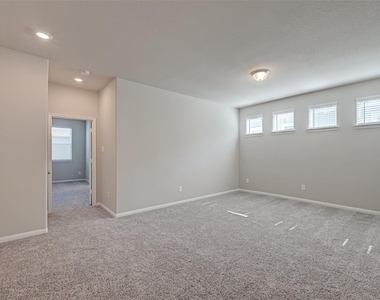 1526 Lakeline Oak Drive - Photo Thumbnail 9