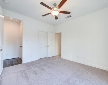 1415 Adell Rose Lane - Photo Thumbnail 16