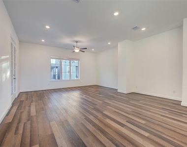 1415 Adell Rose Lane - Photo Thumbnail 41
