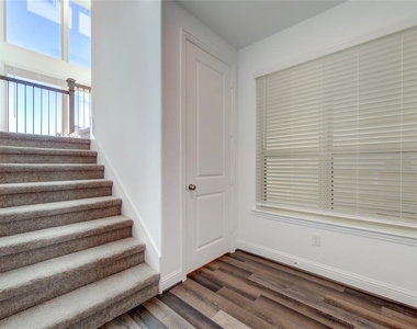 1415 Adell Rose Lane - Photo Thumbnail 14