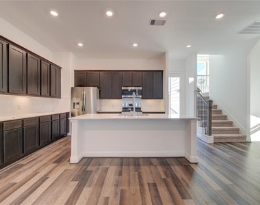 1415 Adell Rose Lane - Photo Thumbnail 32