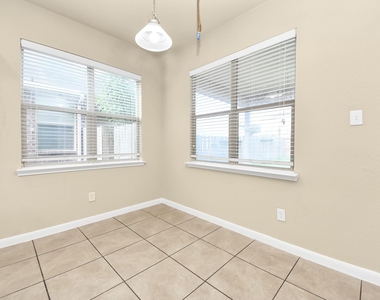 6106 Grassy Haven Lane - Photo Thumbnail 5
