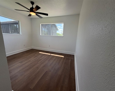 4522 County Road 459c - Photo Thumbnail 5