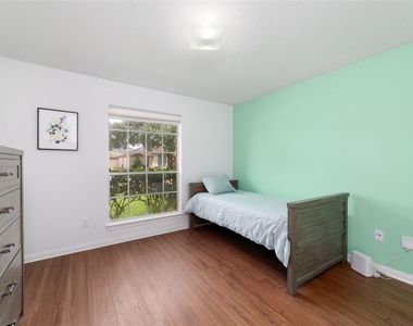 7919 Quail Meadow Drive - Photo Thumbnail 20