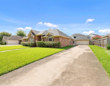 7919 Quail Meadow Drive - Photo Thumbnail 25