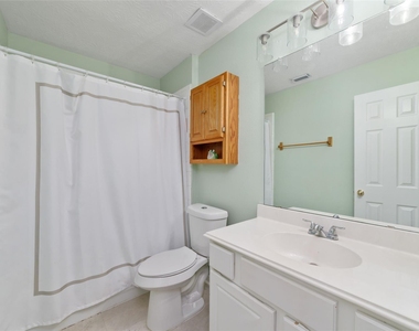 7919 Quail Meadow Drive - Photo Thumbnail 22