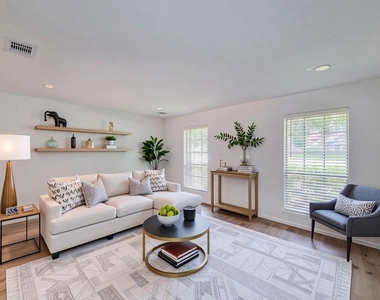 3930 Cypress Hill Drive - Photo Thumbnail 4