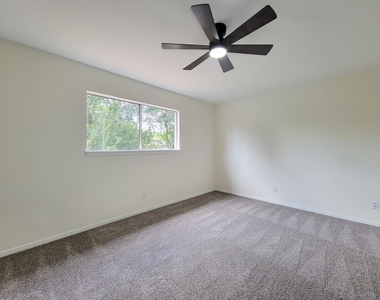 3930 Cypress Hill Drive - Photo Thumbnail 37