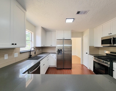 3930 Cypress Hill Drive - Photo Thumbnail 22