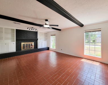 3930 Cypress Hill Drive - Photo Thumbnail 10