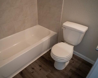 2533 Sturgeon Way - Photo Thumbnail 19