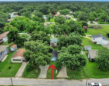 683 Water View Drive - Photo Thumbnail 3